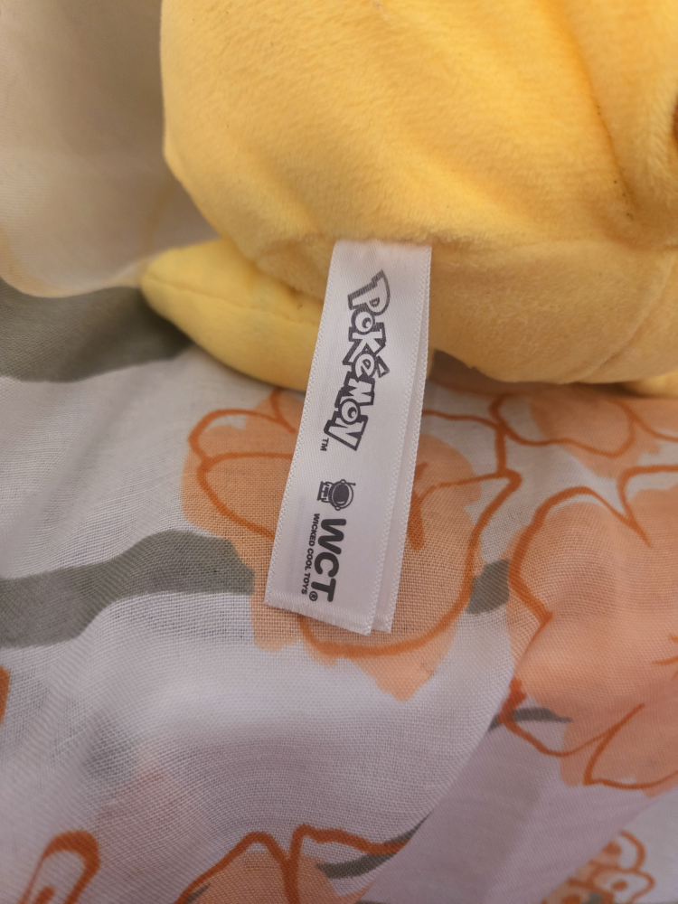 Authentic Pikachu Pokemon Plush - photo 3