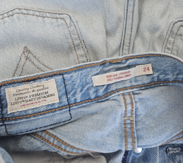 Levi's Ribcage Straight Jeans, Size 24 - photo 4