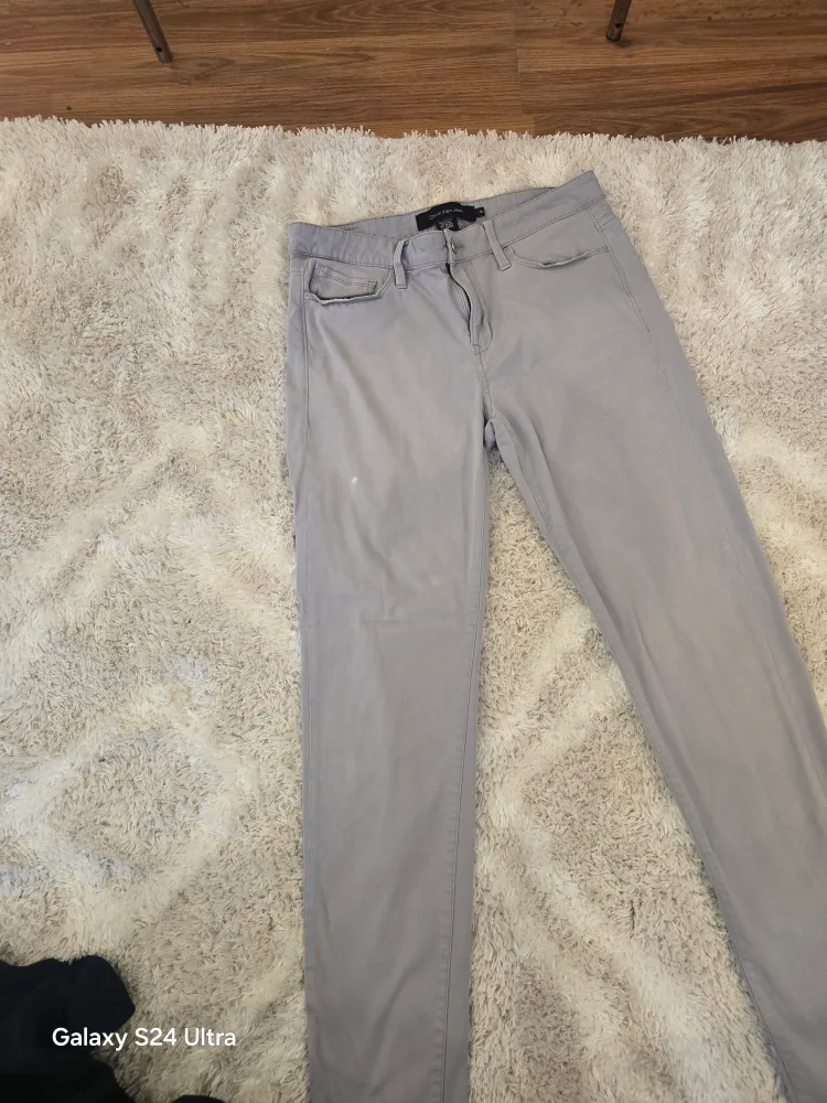 Calvin Klein Jeans Size 10 image indicator(2)