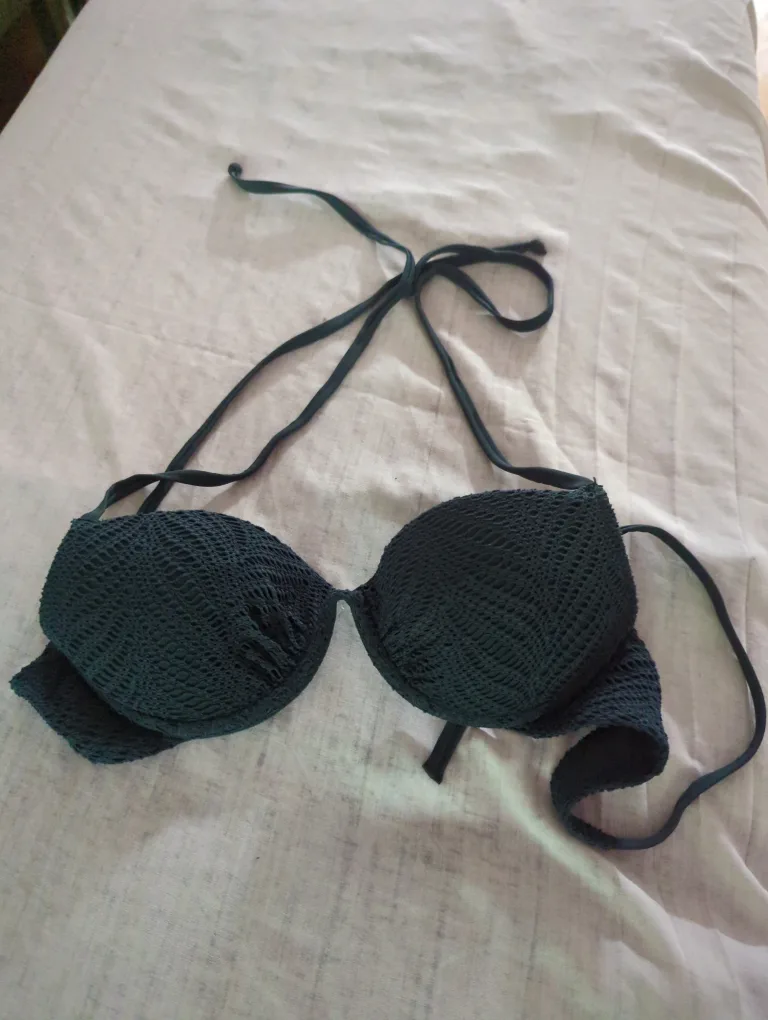 Green Bikini Top 🇨🇦 thumbnail
