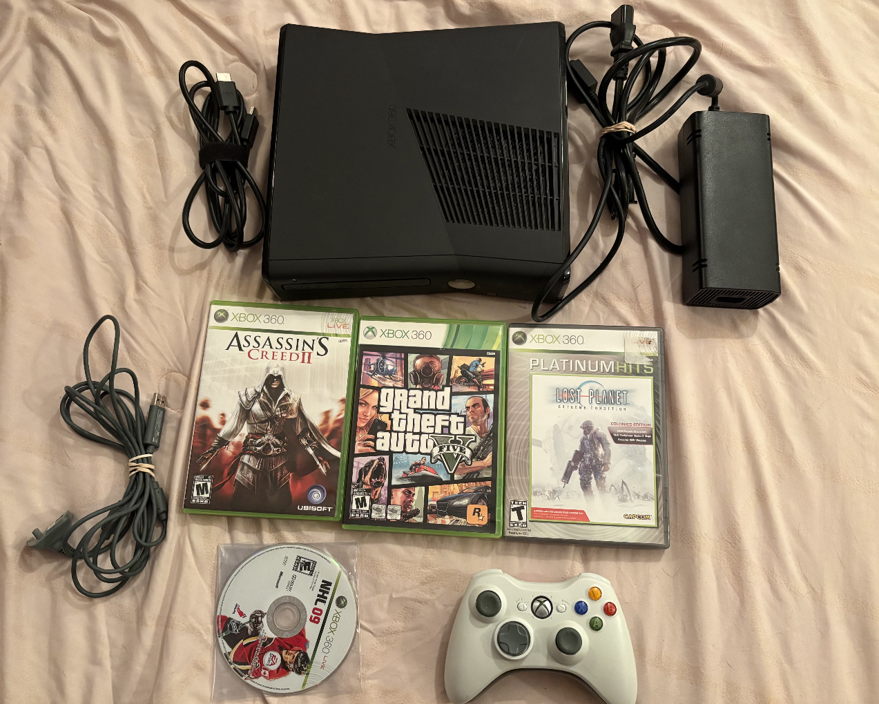 Xbox 360 Slim Lot