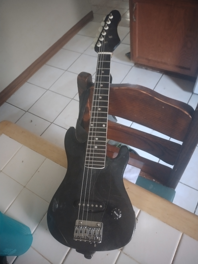 Little Small Black Electric ⚡ 🎸 Guitar
