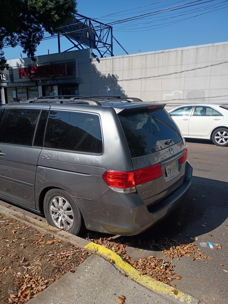 Honda Odyssey - photo 2