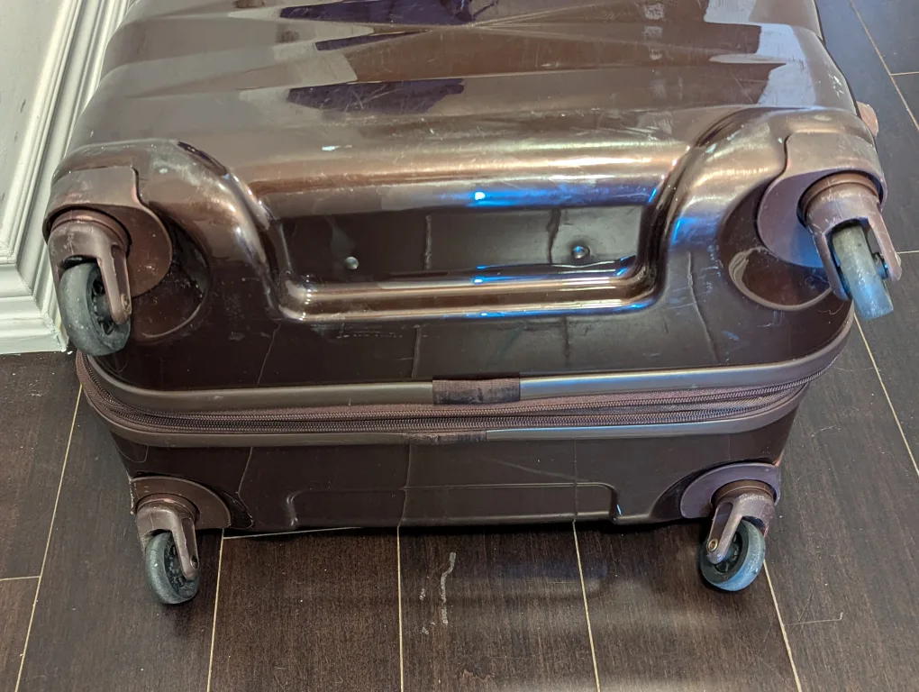 American Tourister Spinner 23"- Wine color image indicator(4)