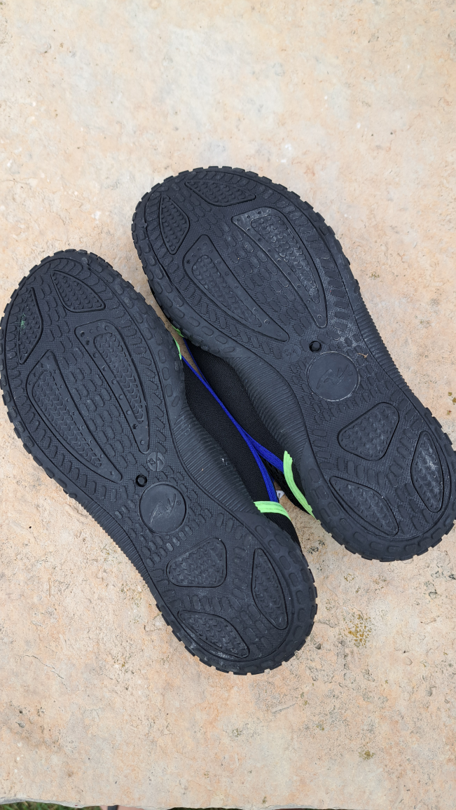 Athletic Works Water Shoes - Size 13/1 - photo 2