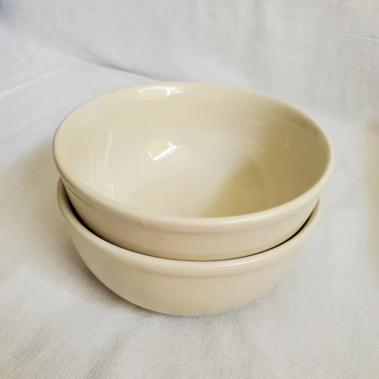 Set of 2 Stoneware Bowls image indicator(3)