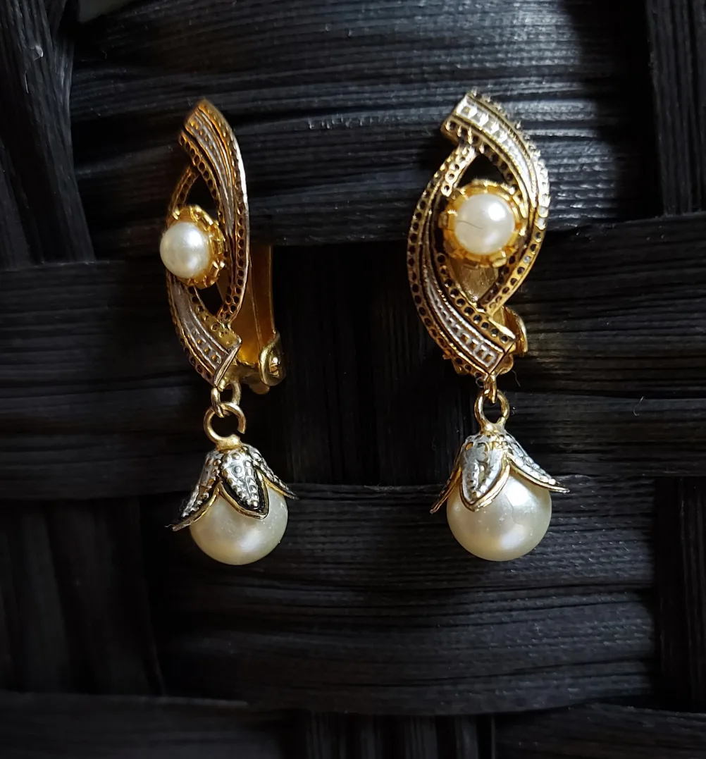 Pearl Drop Clip-On Earrings - Gold Tone thumbnail