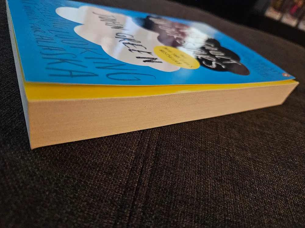 The Fault in Our Stars by John Green paperback MINT image indicator(2)