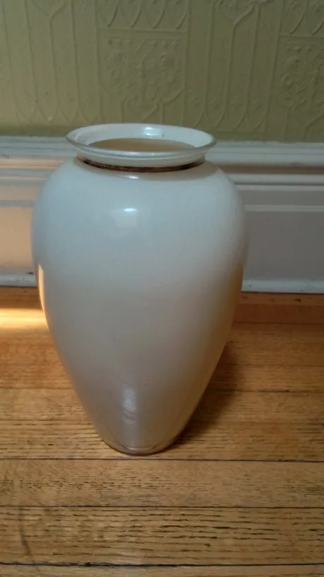 Floral Vase image indicator(2)