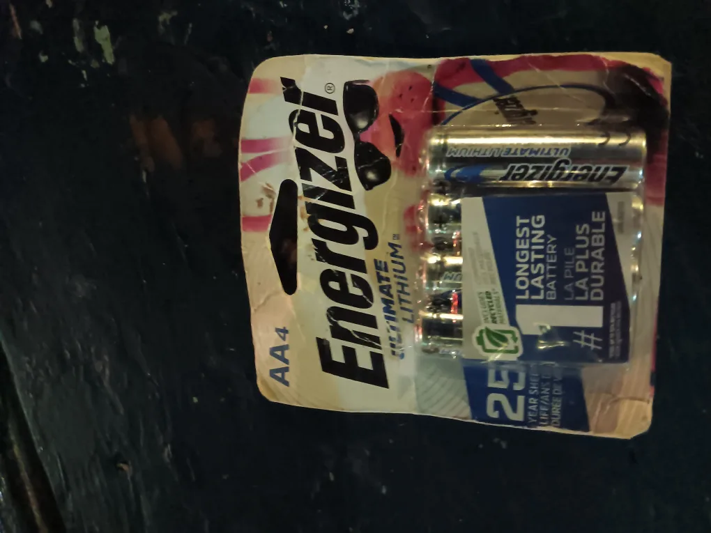Energizer Ultimate Lithium AA4 Batteries - New thumbnail
