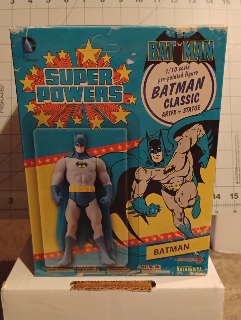 Kotobukiya Artfx+Statue Super Powers Batman 1/10 New & Sealed thumbnail
