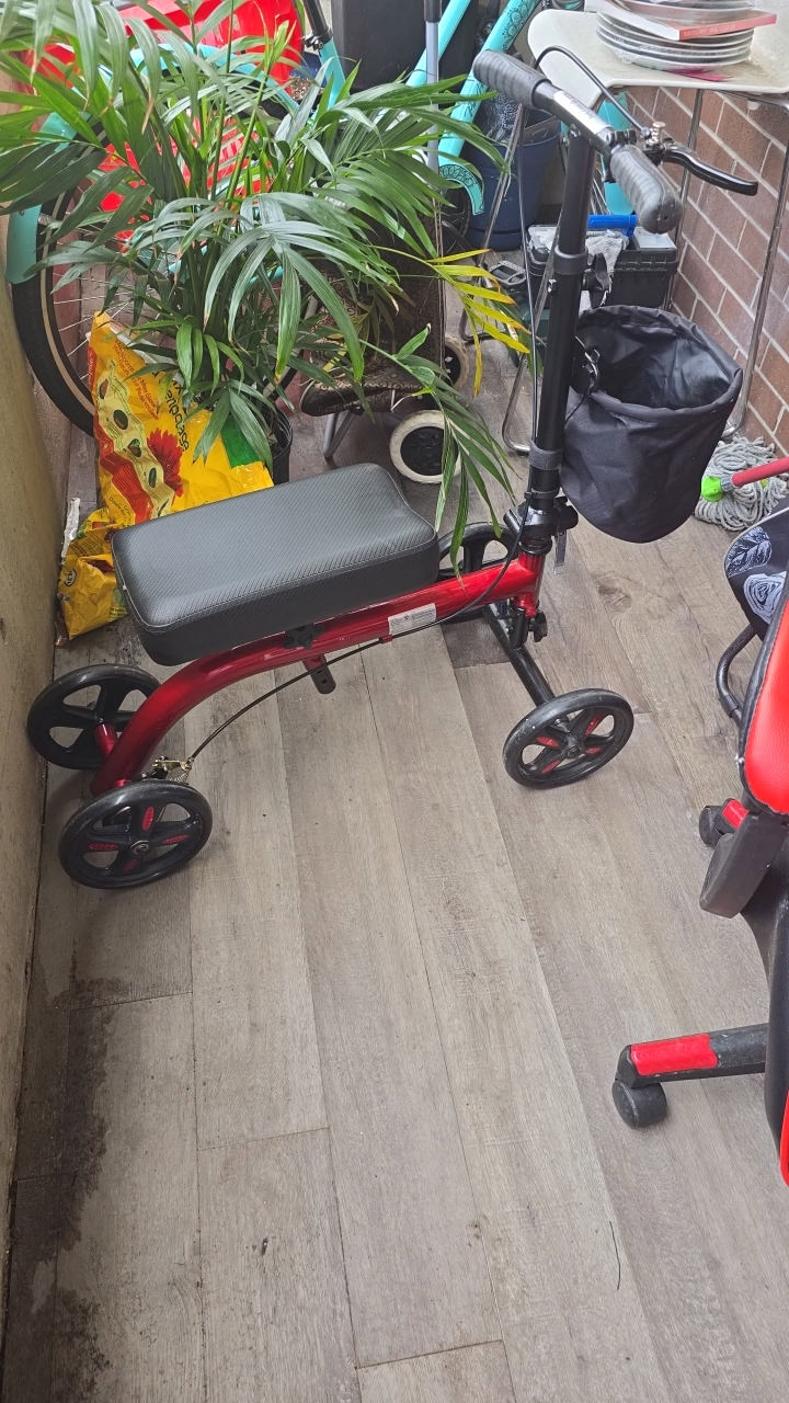 Red Knee Walker Scooter - photo 2
