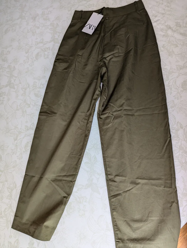 Zara Olive Green Wide Leg Pants - Size XS (New) image indicator(2)