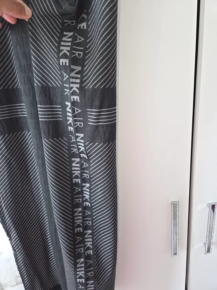 Nike Air Dress - Black image indicator(4)