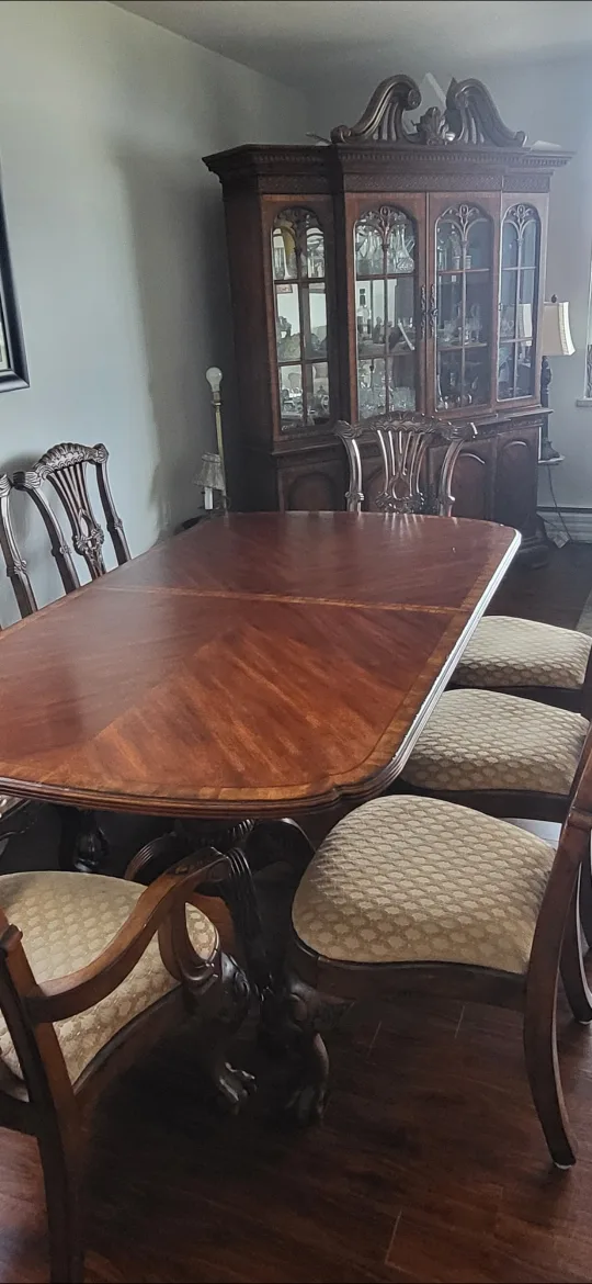 Antique Dining Table Set with Hutch image indicator(4)