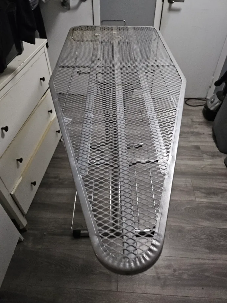 Metal Ironing Board image indicator(2)