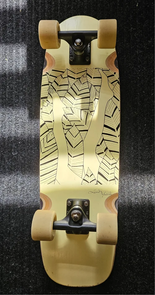 Landyachtz Dinghy Blunt Garden Cruiser. thumbnail