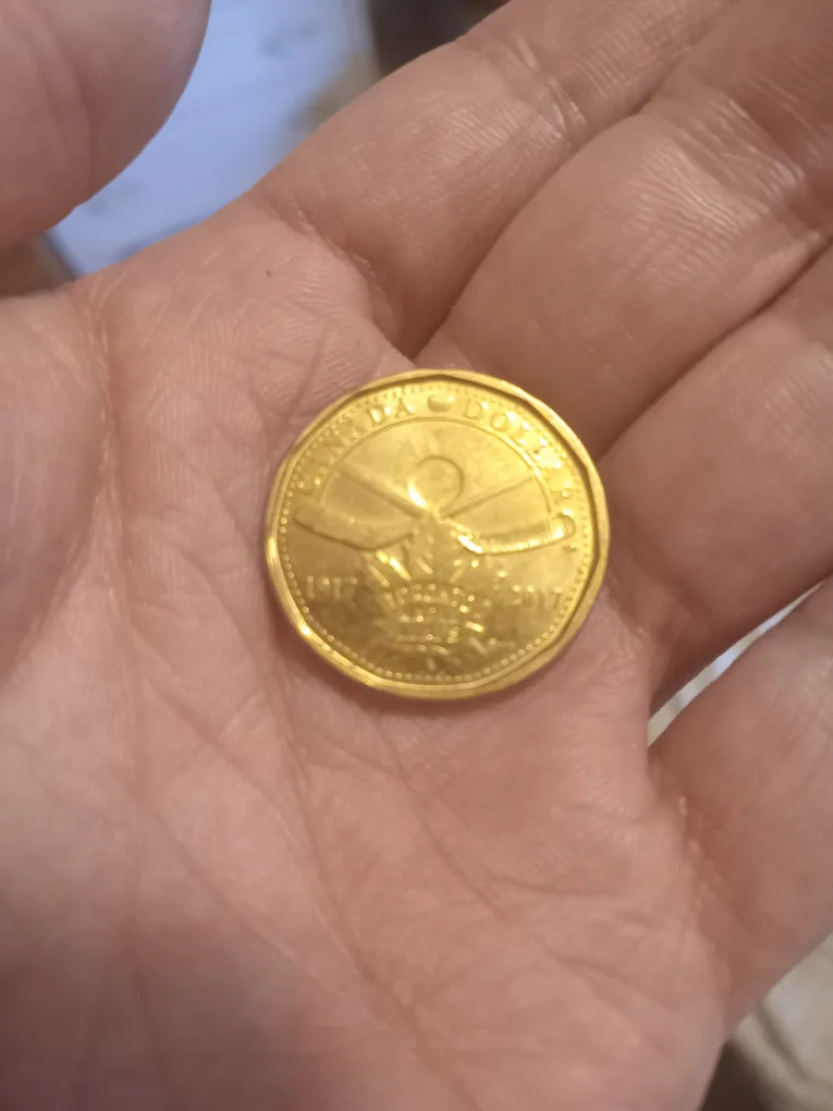 special edition maple leafs loonie thumbnail