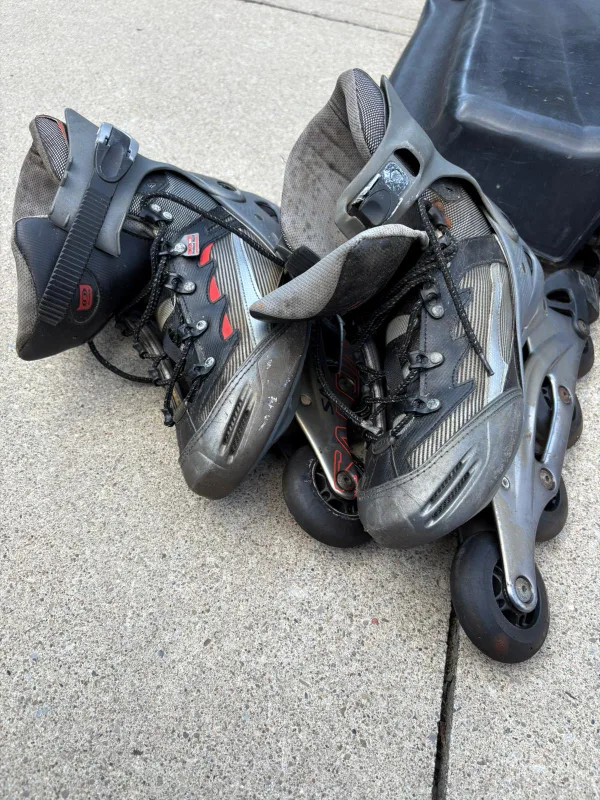 Salomon Inline Skates, Mens US 10.5 thumbnail
