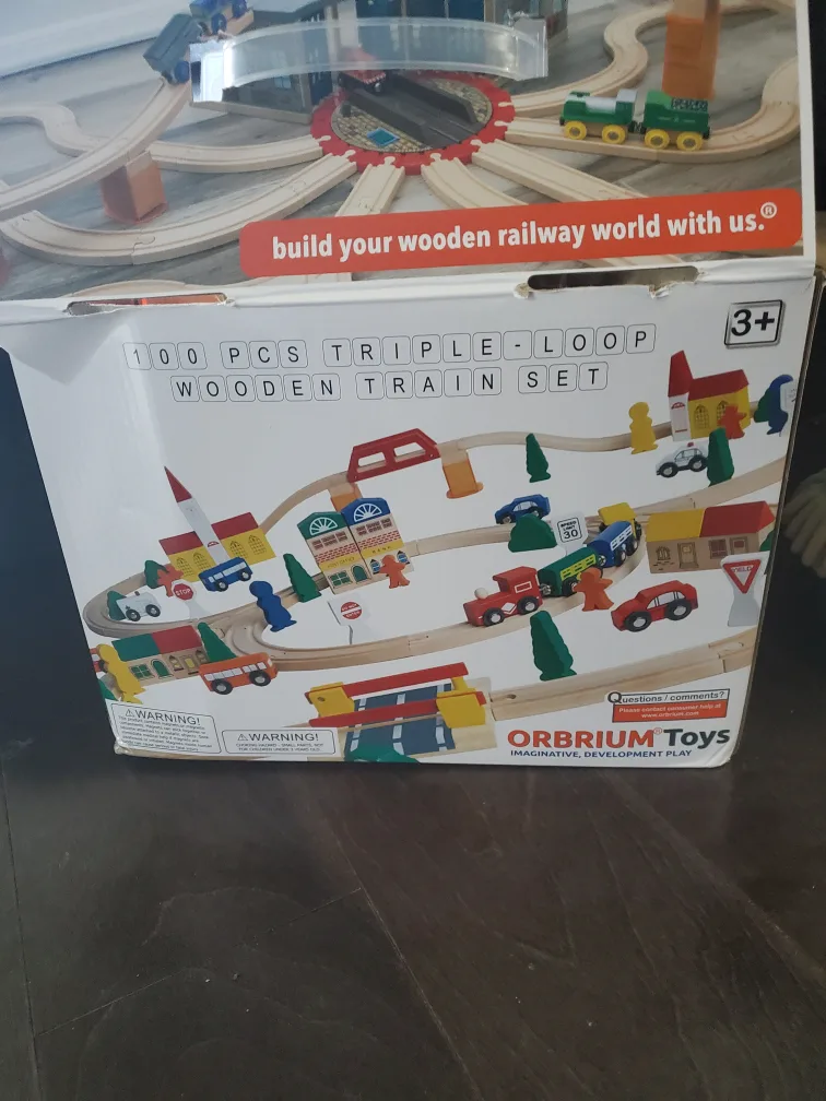 Orbrium Toys 100-Piece Wooden Train Set (3+) thumbnail