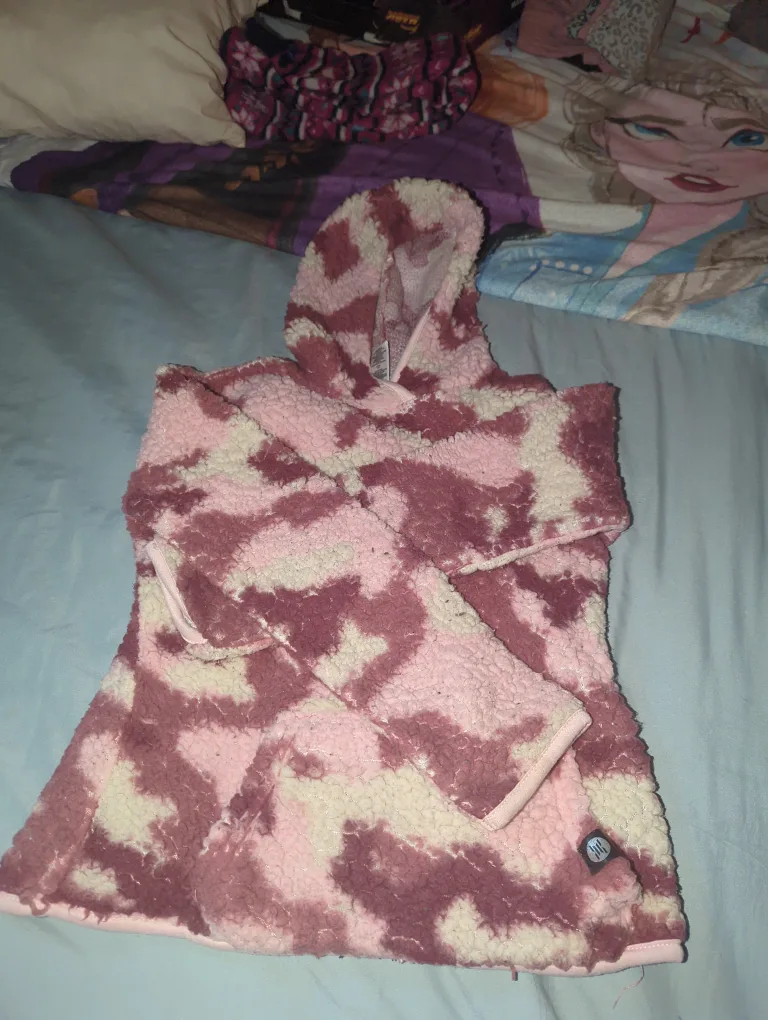 cozy sweater size 6 camouflage image indicator(4)