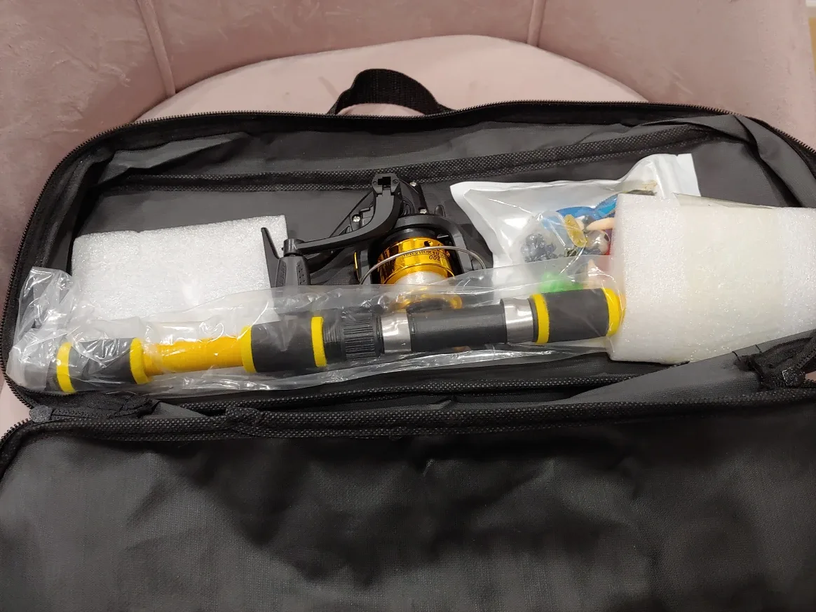 Fishing Rod Glass Fiber w Reel with Lures Combo w Carrying Bag image indicator(2)