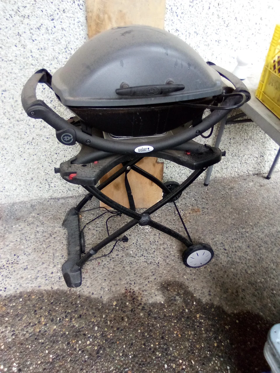 Weber BBQ electric with stand thumbnail