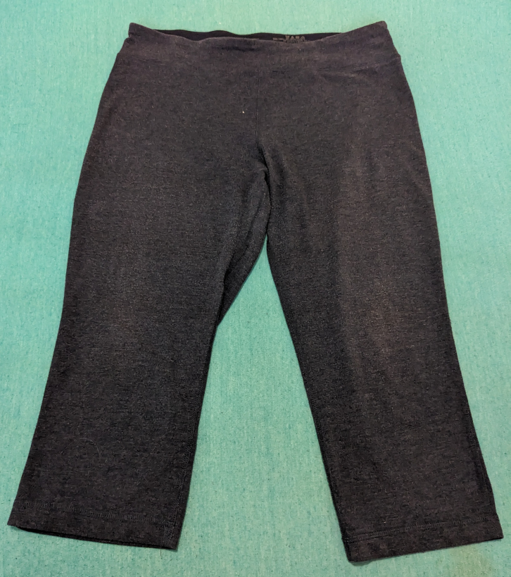 Capris - Size L