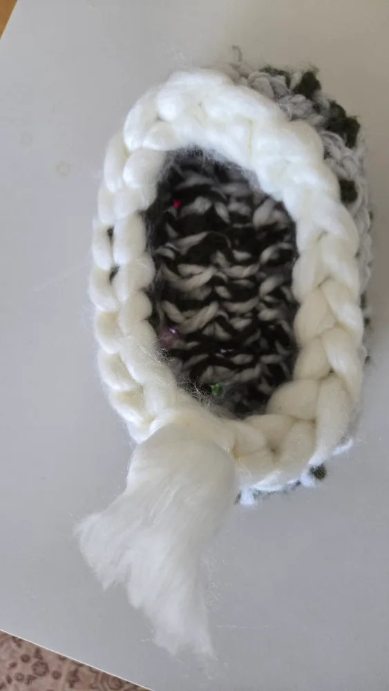 Handmade Crochet Flower tea pot Cover image indicator(2)