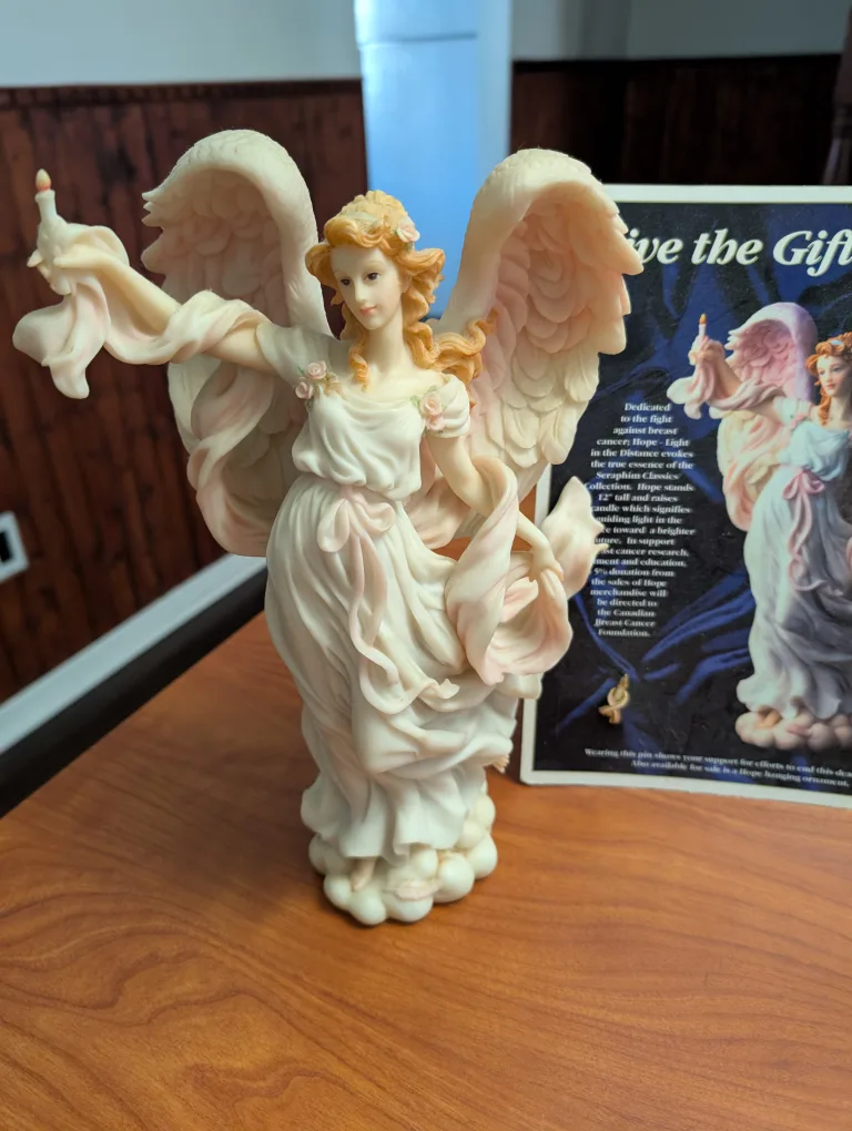 Seraphim Classics Hope Angel Figurine thumbnail