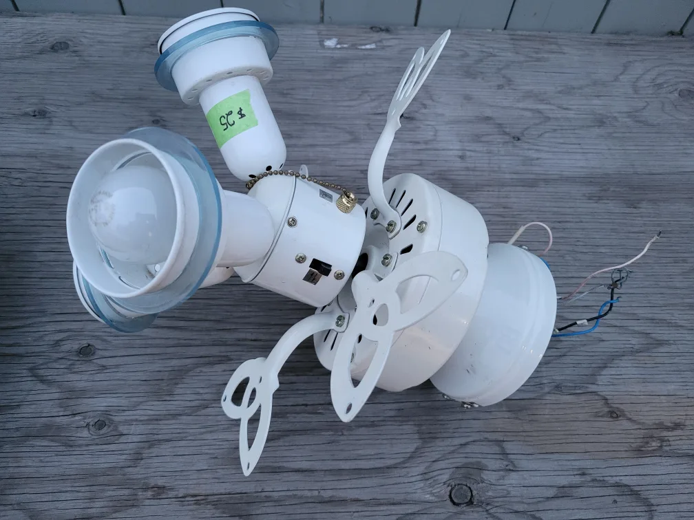 White Ceiling Fan with Light Kit thumbnail