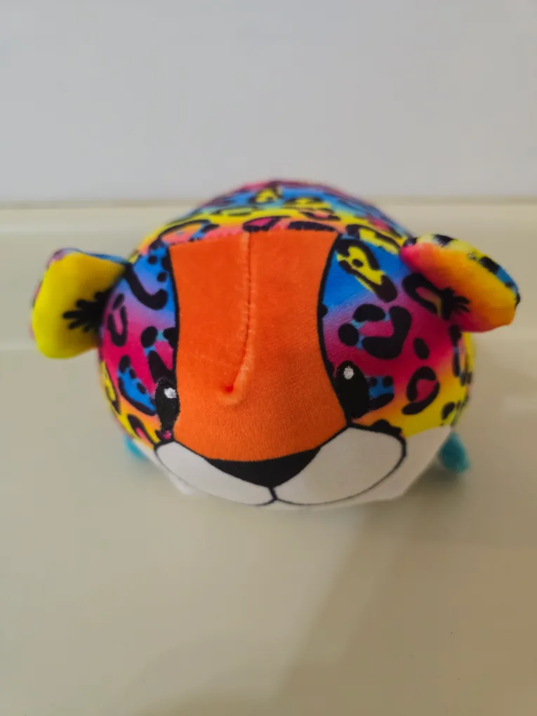 Fun Squish Leopard Plush Toy🇨🇦 thumbnail
