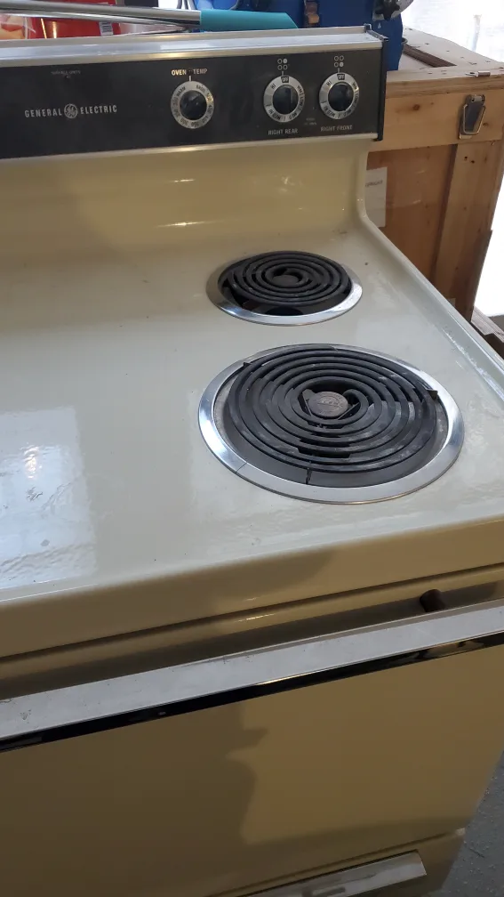 Vintage General Electric Range/Oven image indicator(3)