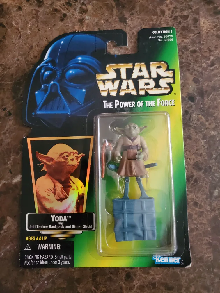 Star Wars Yoda Action Figure thumbnail