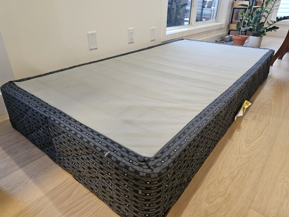 Sealy Twin Bed - photo 3