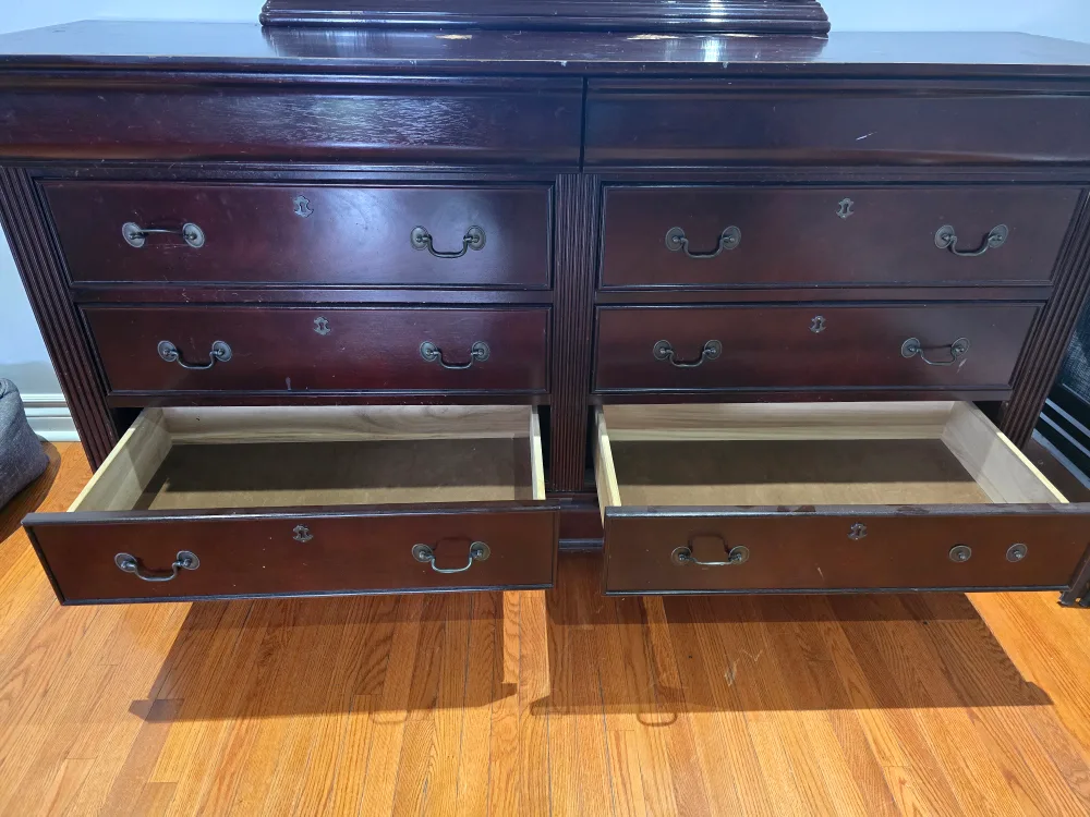 8 Drawer Vintage Dresser with Mirror - Dark Wood image indicator(7)
