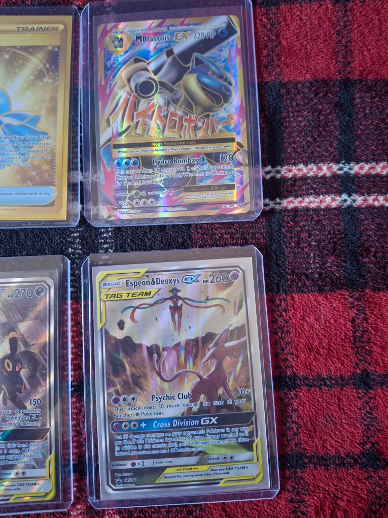 Pokemon Trading Cards - GX, EX, Trainer image indicator(3)