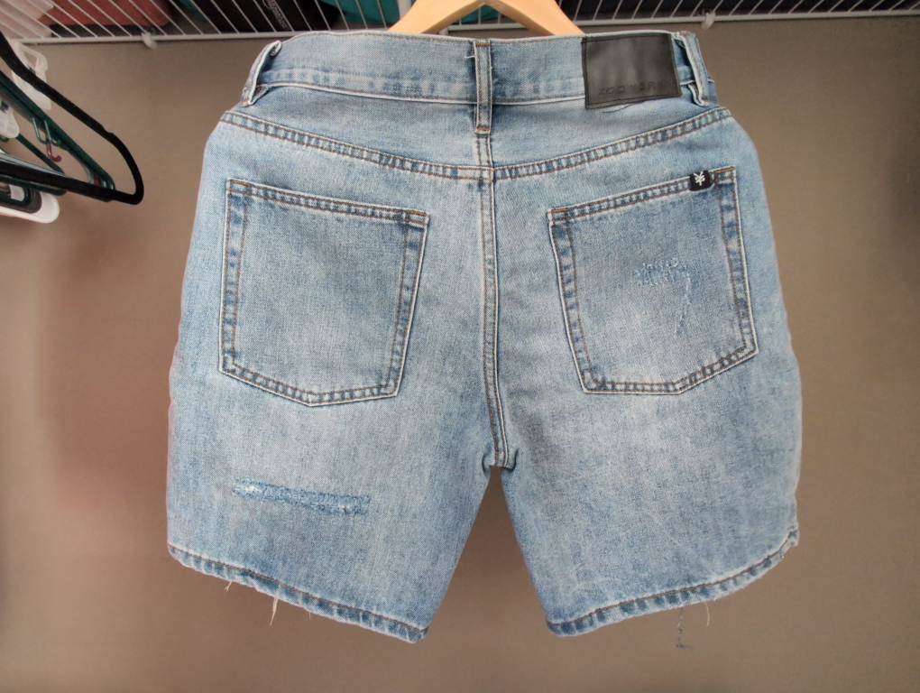 Zoo York Denim Shorts Size 30 - photo 2