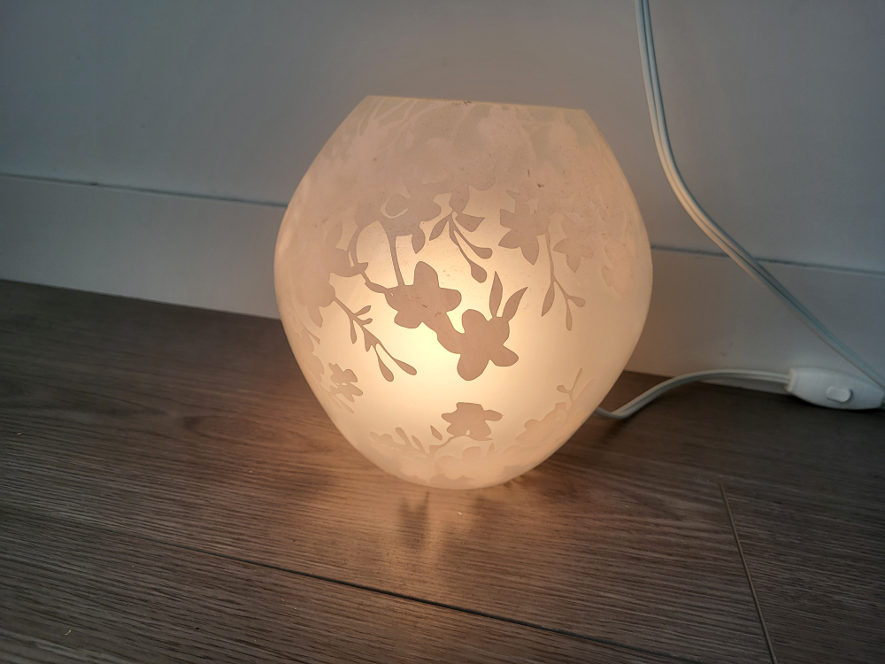 Ikea Floral Patterned Glass Table Lamp - photo 3