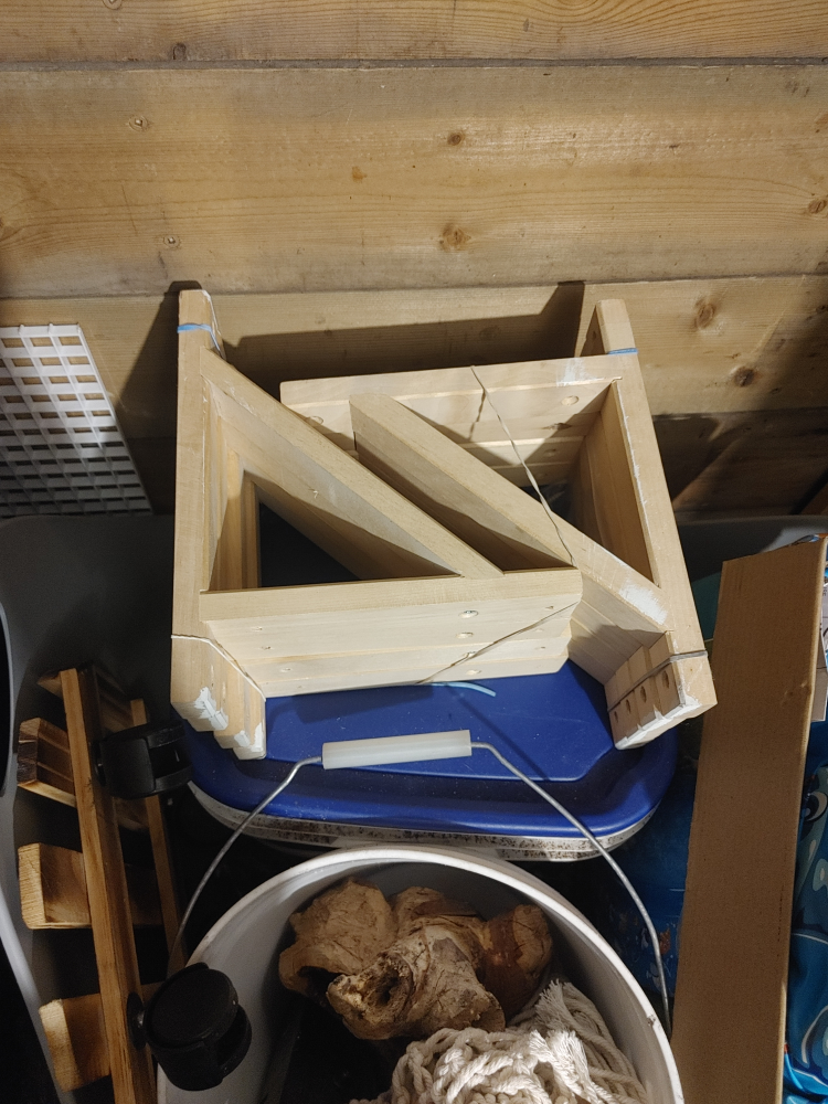 Wooden Shelf Brackets