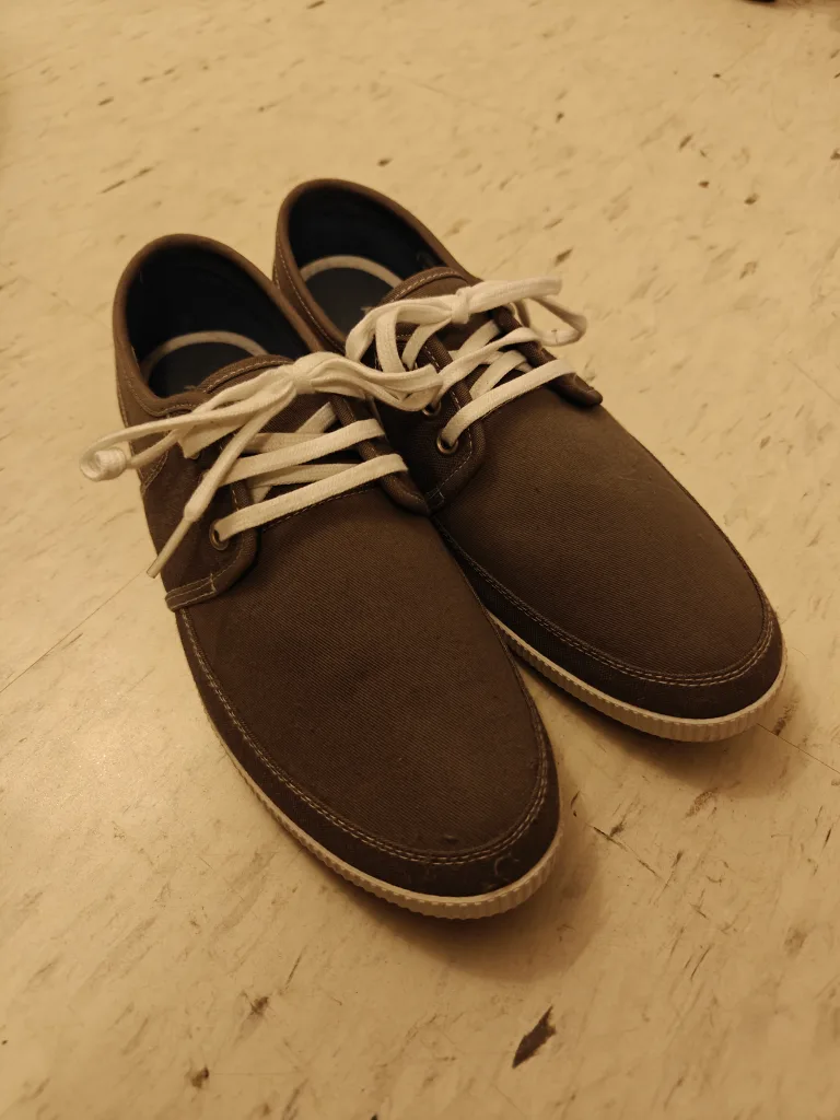 Men's Fred Perry Grey Canvas Shoes - US 9 thumbnail