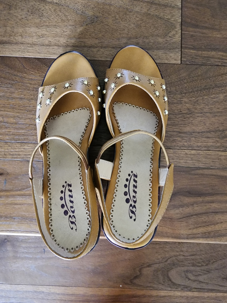 Bonn Women's Sandals - Size 40