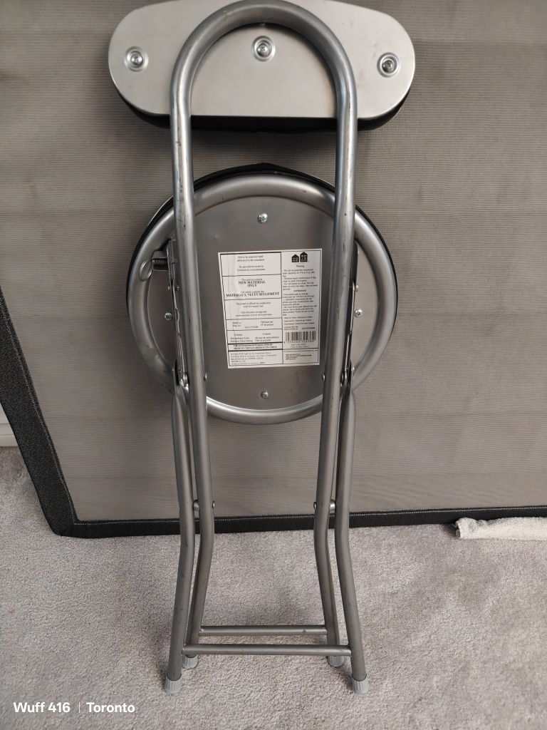 Folding chair with back support - photo 2