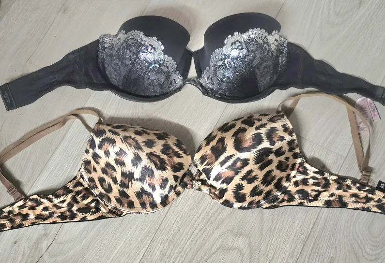 La Senza & Victoria Secret Bras, 34D/36C thumbnail