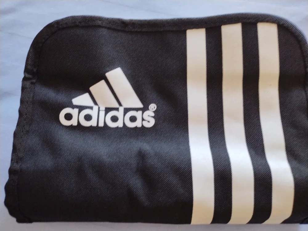 Adidas Toiletry Bag - Black image indicator(5)