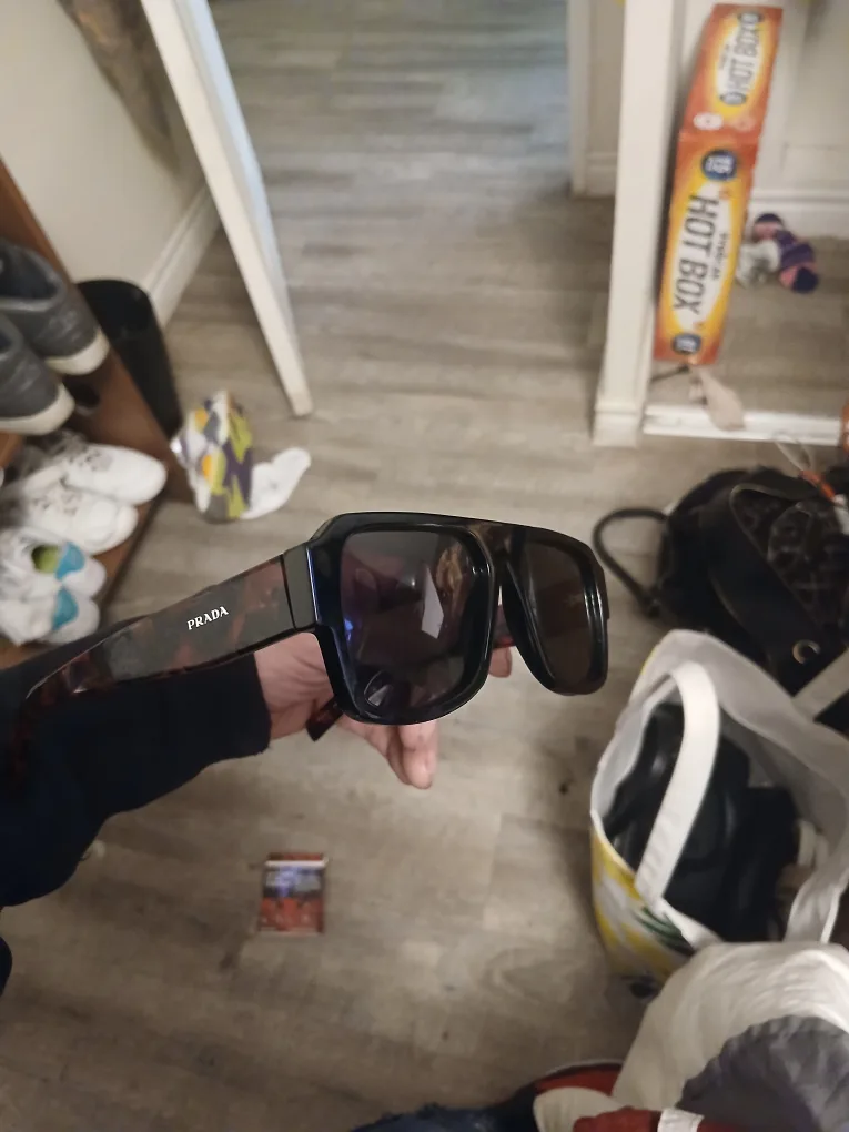 Prada SPR22Y Sunglasses thumbnail