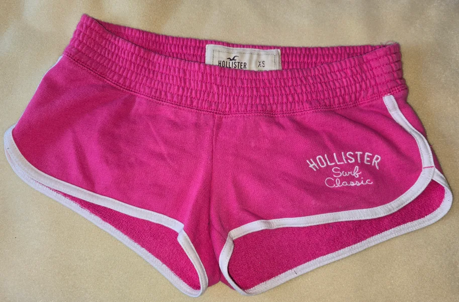 Hollister Surf Classic Shorts - Size XS thumbnail