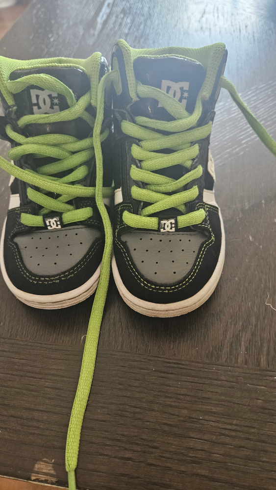 DC Kids High-Top Sneakers - Size 12 - photo 2