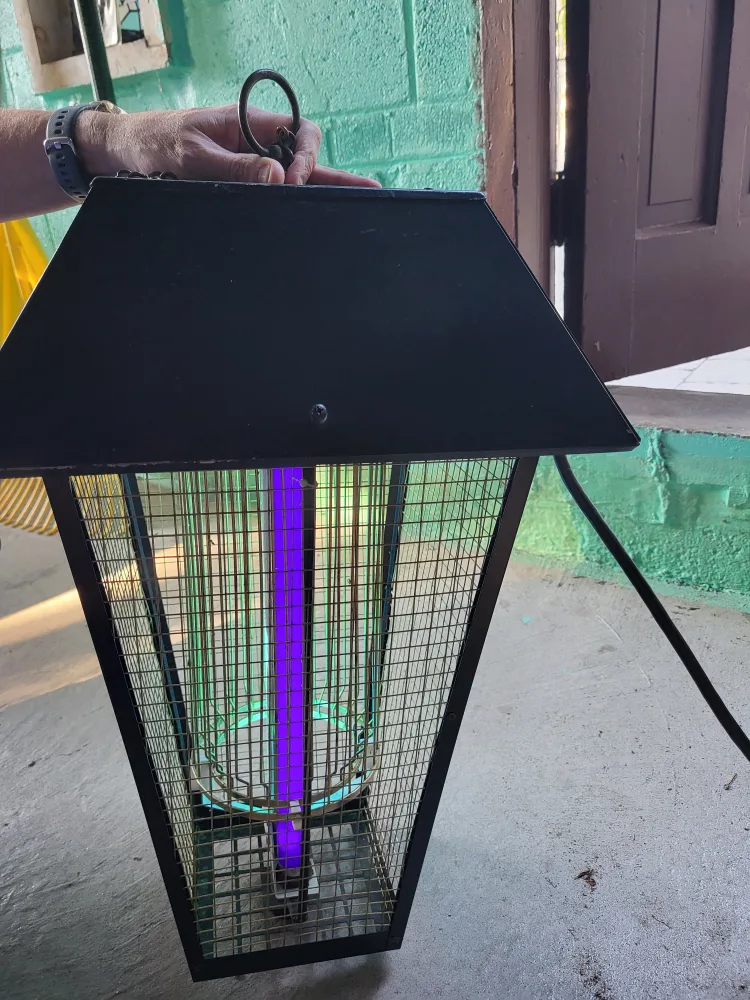Flowtron Bug Zapper thumbnail