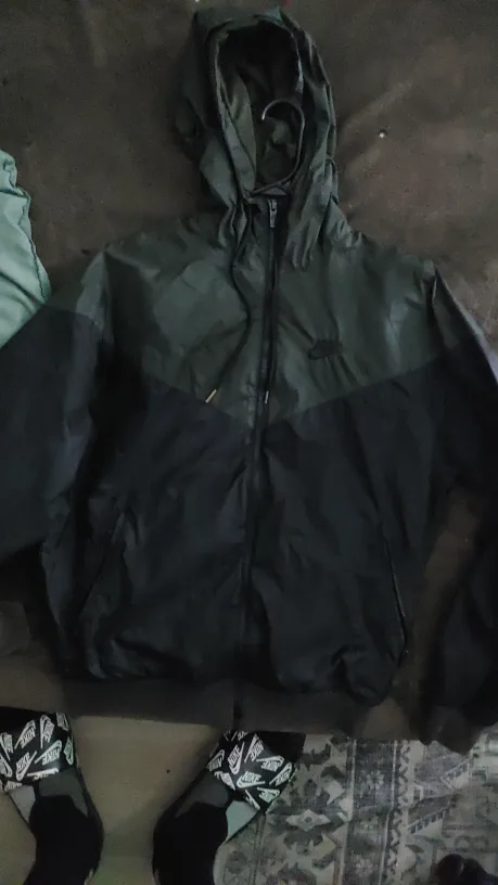 small Nike lightweight jacket thumbnail